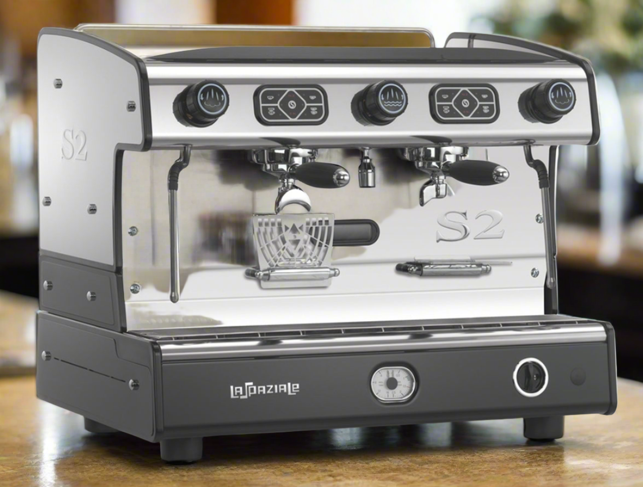 La Spaziale S2 Tall 2 Group Volumetric